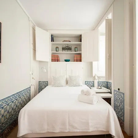 Guestready - Modern Flat W/ Juliet Balcony Appartement Lisboa