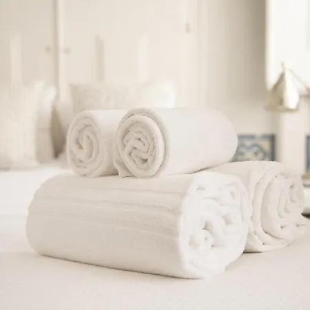 Guestready - Modern Flat W/ Juliet Balcony * Lisboa